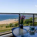 A-33-sea View Sarafovo アパート